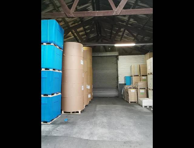 525M² WAREHOUSE TO LET IN EPPING INDUSTRIAL